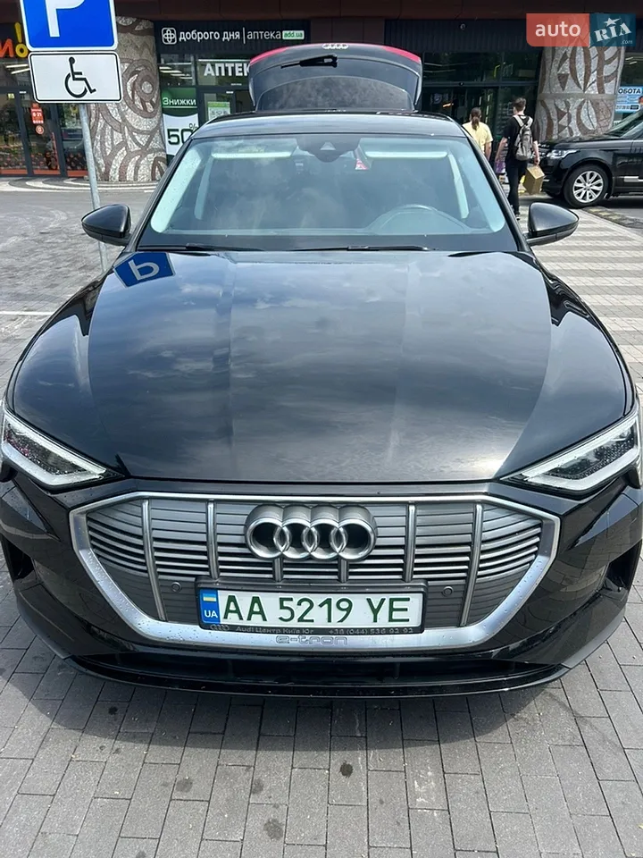 2023 Audi e-tron - мініатюра 9