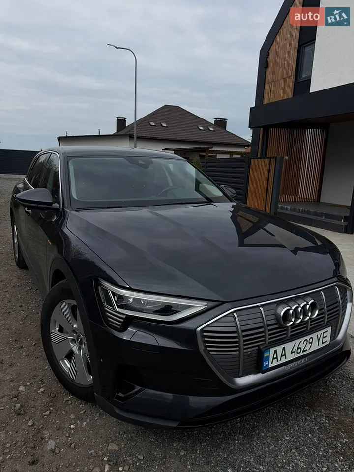 2020 Audi e-tron - мініатюра 29