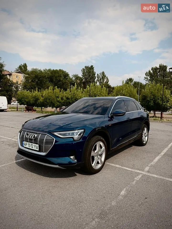 2020 Audi e-tron - мініатюра 12
