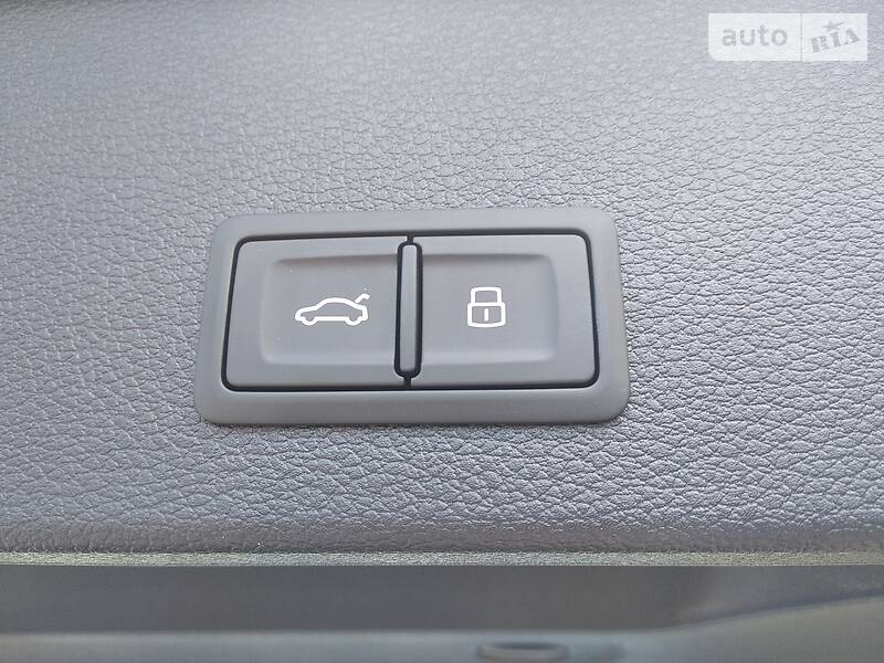 Позашляховик / Кросовер Audi Q2 2019 в Запоріжжі