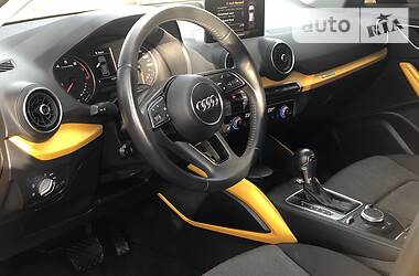 Позашляховик / Кросовер Audi Q2 2017 в 