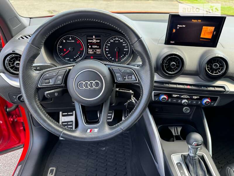 Позашляховик / Кросовер Audi Q2 2017 в Києві