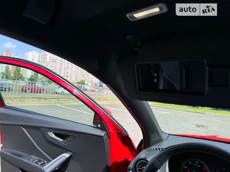 Позашляховик / Кросовер Audi Q2 2017 в Києві