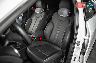 Внедорожник / Кроссовер Audi Q2 2022 в 