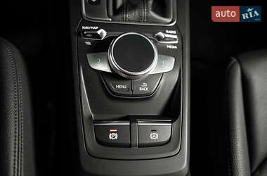 Внедорожник / Кроссовер Audi Q2 2022 в 