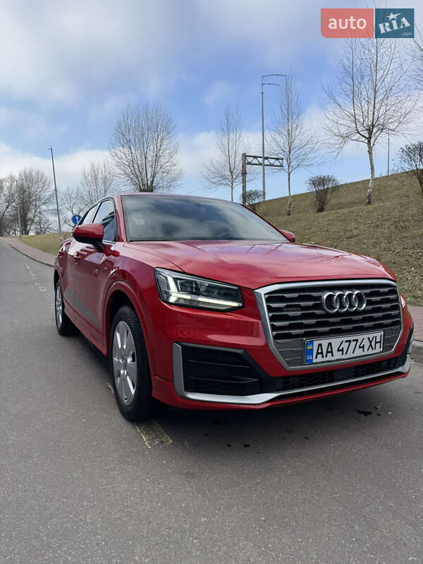 Внедорожник / Кроссовер Audi Q2 2018 в Киеве