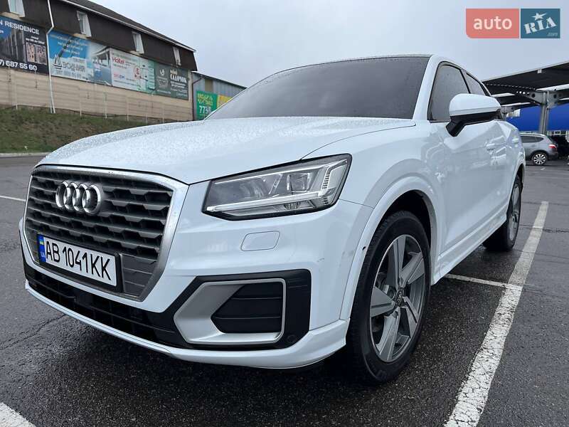 Позашляховик / Кросовер Audi Q2 2020 в Вінниці