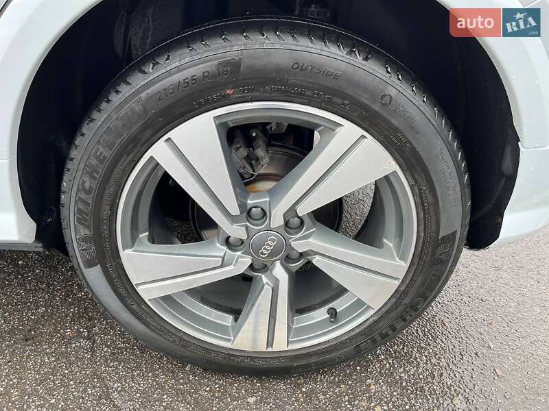 Позашляховик / Кросовер Audi Q2 2020 в Вінниці