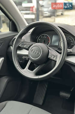 Внедорожник / Кроссовер Audi Q2 2018 в 