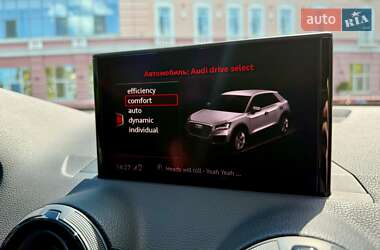 Внедорожник / Кроссовер Audi Q2 2017 в 