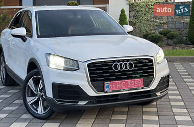 Внедорожник / Кроссовер Audi Q2 2017 в 