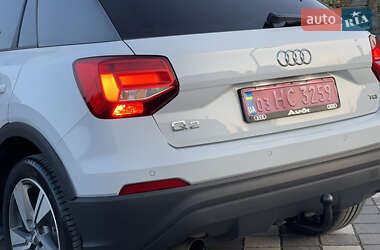 Внедорожник / Кроссовер Audi Q2 2017 в 