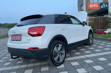 Внедорожник / Кроссовер Audi Q2 2017 в 