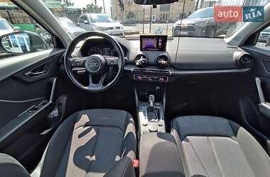 Внедорожник / Кроссовер Audi Q2 2018 в 