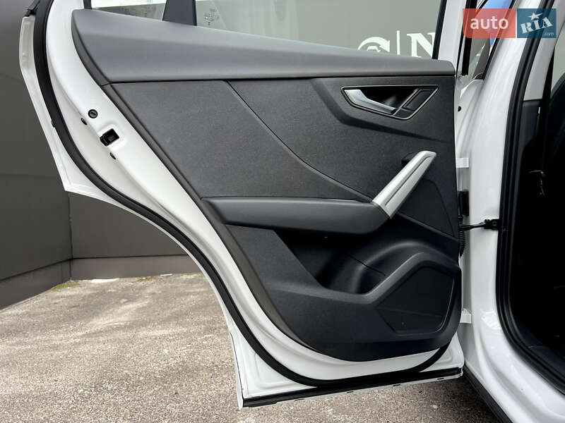 Позашляховик / Кросовер Audi Q2 2023 в Львові