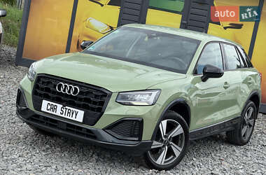 Внедорожник / Кроссовер Audi Q2 2020 в 