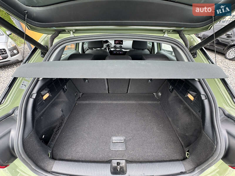 Внедорожник / Кроссовер Audi Q2 2020 в Стрые