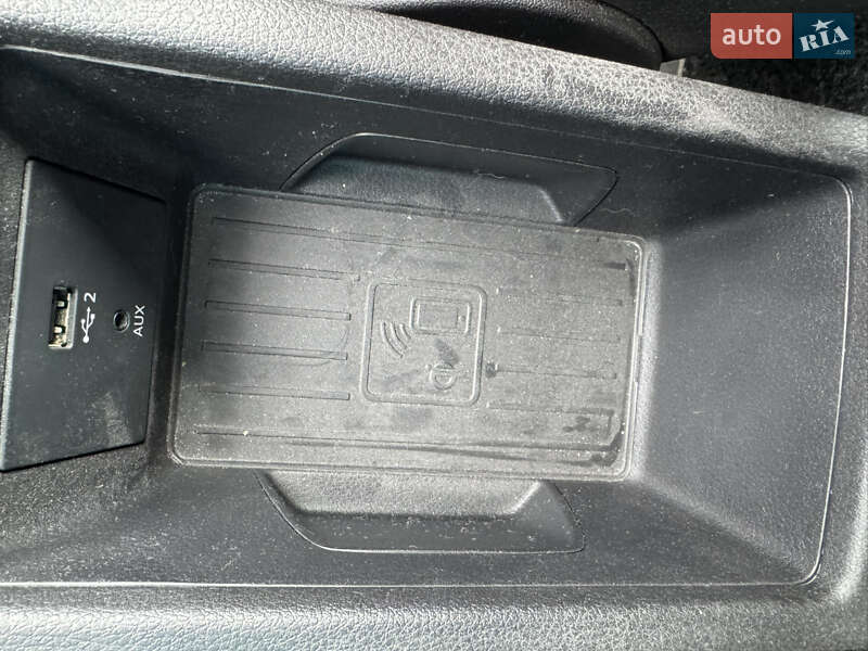 Внедорожник / Кроссовер Audi Q2 2020 в Стрые