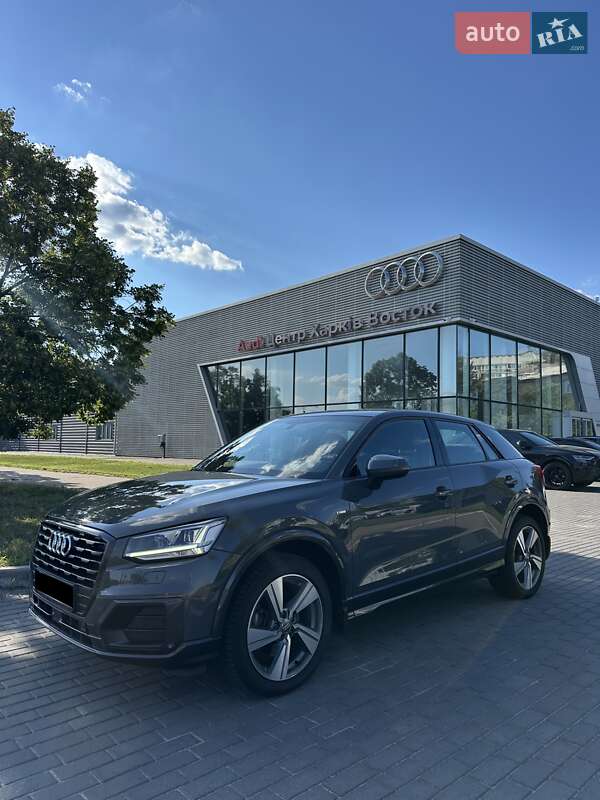 Внедорожник / Кроссовер Audi Q2 2017 в 