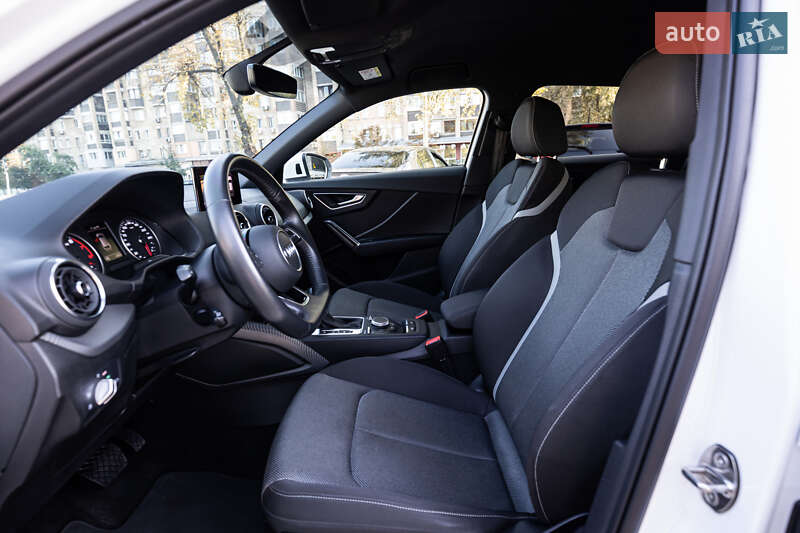 Позашляховик / Кросовер Audi Q2 2019 в Києві