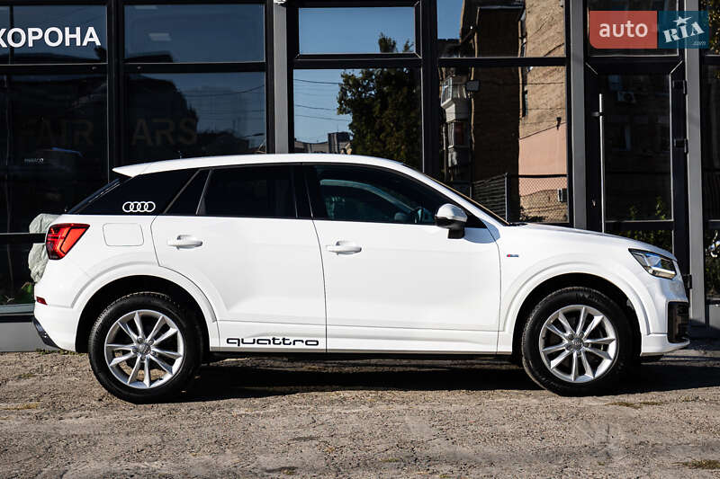Позашляховик / Кросовер Audi Q2 2019 в Києві