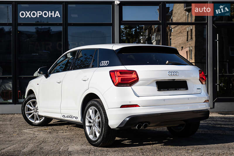 Позашляховик / Кросовер Audi Q2 2019 в Києві