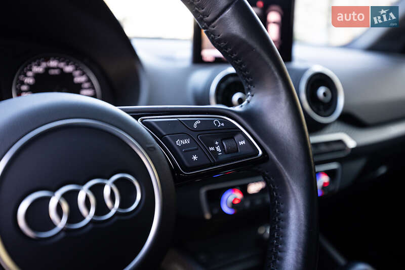 Позашляховик / Кросовер Audi Q2 2019 в Києві