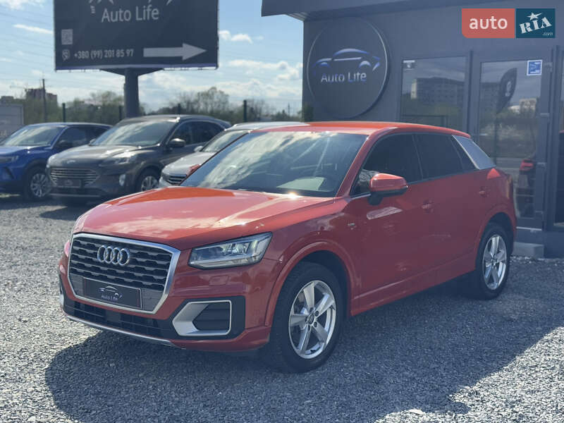 Позашляховик / Кросовер Audi Q2 2016 в Мукачевому