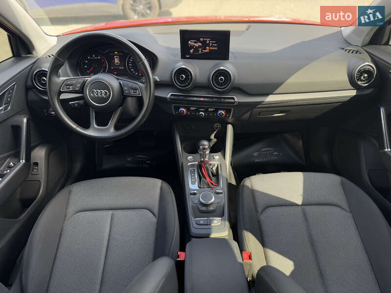Позашляховик / Кросовер Audi Q2 2016 в Мукачевому