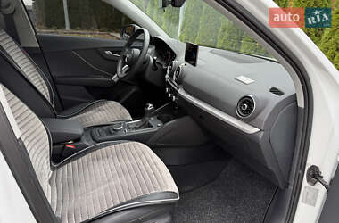 Внедорожник / Кроссовер Audi Q2 2023 в 