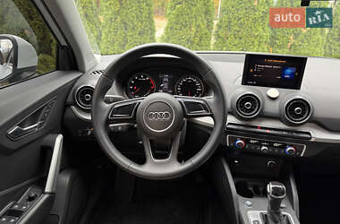 Внедорожник / Кроссовер Audi Q2 2023 в 