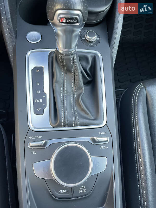 Позашляховик / Кросовер Audi Q2 2016 в Києві фото 37 Позашляховик / Кросовер Audi Q2 2016 в Києві