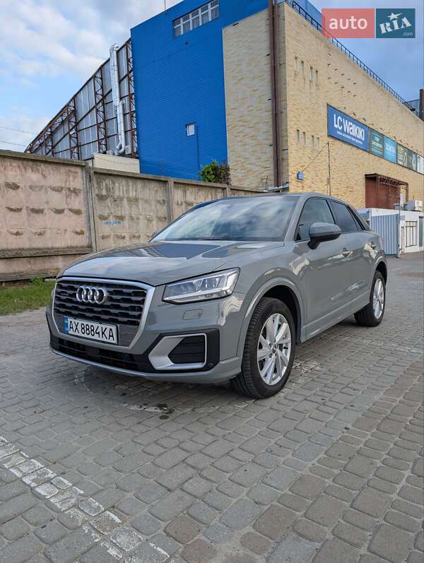 Внедорожник / Кроссовер Audi Q2 2018 в Харькове