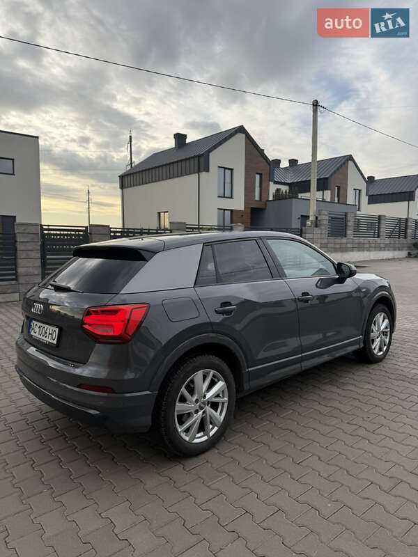 Позашляховик / Кросовер Audi Q2 2019 в Рівному