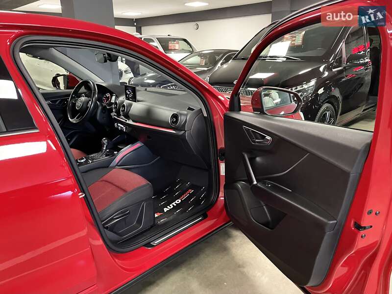 Позашляховик / Кросовер Audi Q2 2018 в Львові