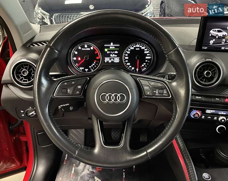 Позашляховик / Кросовер Audi Q2 2018 в Львові