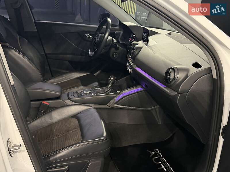 Внедорожник / Кроссовер Audi Q2 2017 в Одессе