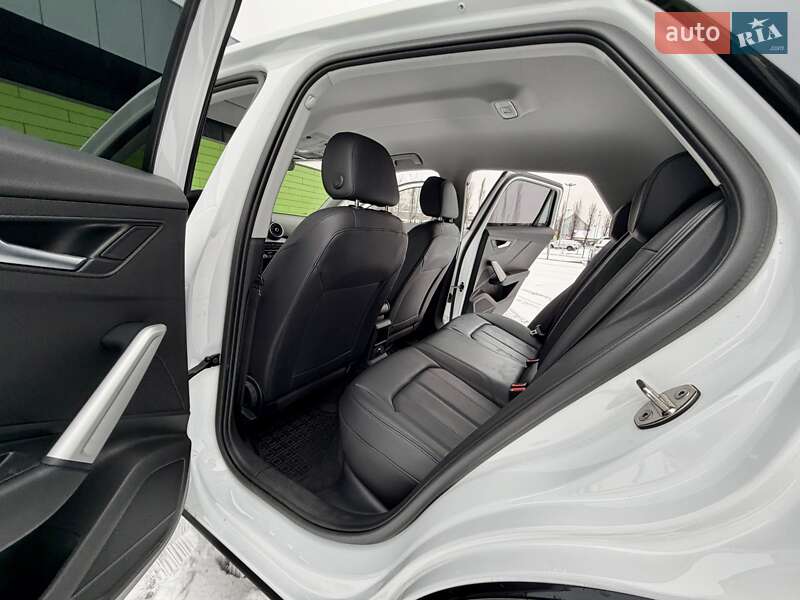 Позашляховик / Кросовер Audi Q2 2023 в Києві
