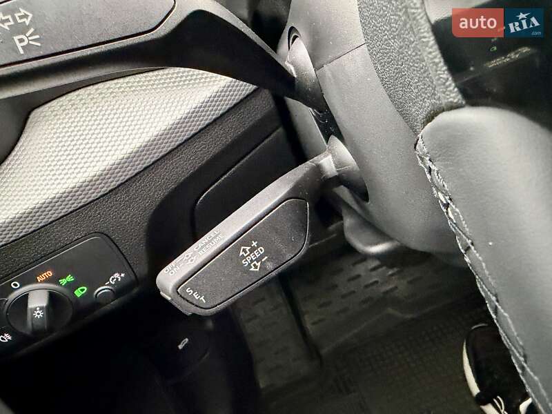 Позашляховик / Кросовер Audi Q2 2023 в Києві фото 51 Позашляховик / Кросовер Audi Q2 2023 в Києві