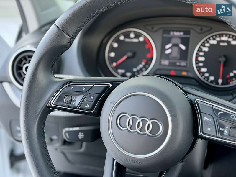 Позашляховик / Кросовер Audi Q2 2023 в Києві фото 51 Позашляховик / Кросовер Audi Q2 2023 в Києві