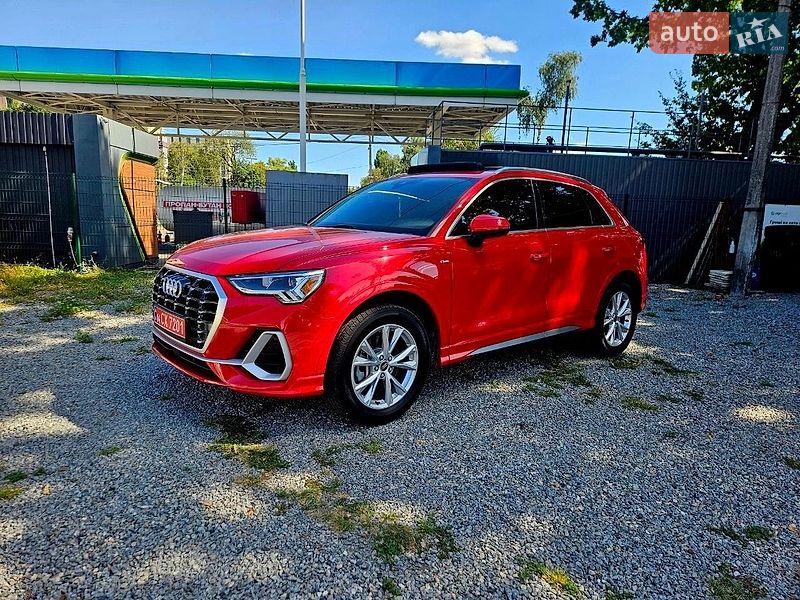 Позашляховик / Кросовер Audi Q2 2023 в Полтаві