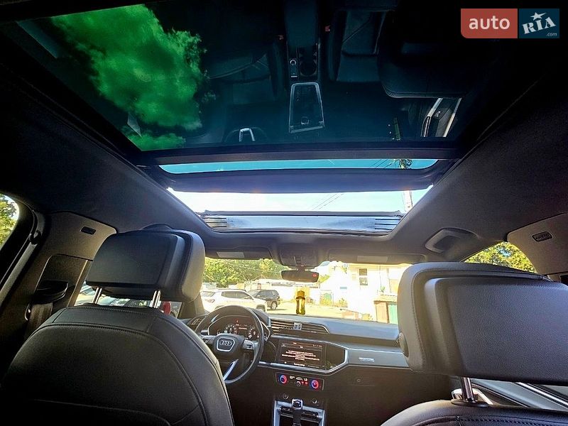 Позашляховик / Кросовер Audi Q2 2023 в Полтаві