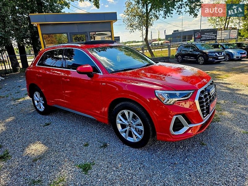 Позашляховик / Кросовер Audi Q2 2023 в Полтаві