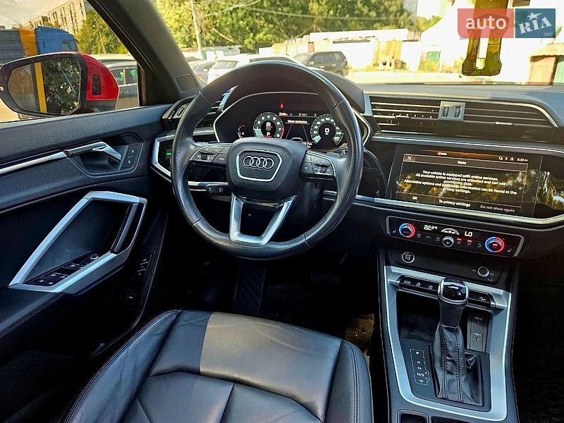 Позашляховик / Кросовер Audi Q2 2023 в Полтаві