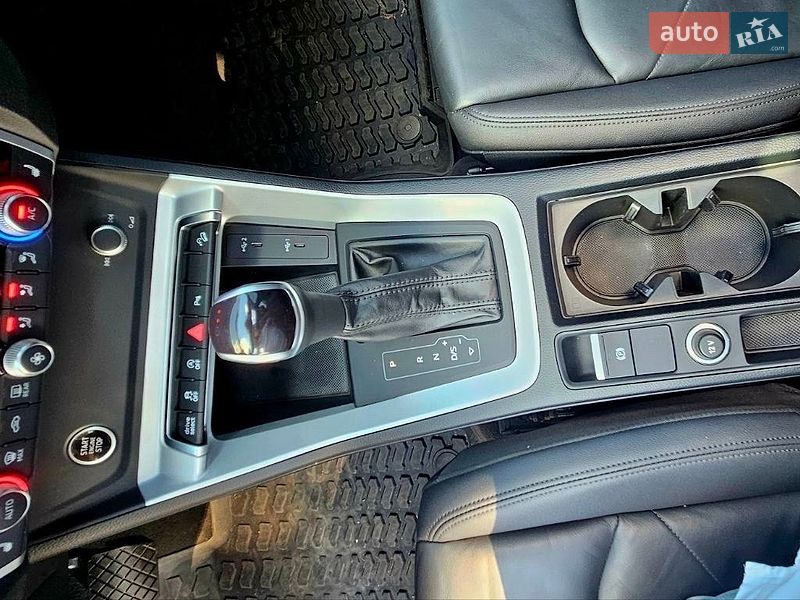 Позашляховик / Кросовер Audi Q2 2023 в Полтаві
