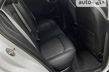 Внедорожник / Кроссовер Audi Q2L e-tron 2019 в 