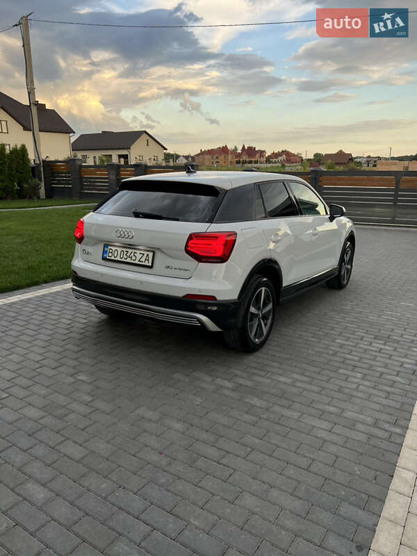 Позашляховик / Кросовер Audi Q2L e-tron 2021 в Тернополі