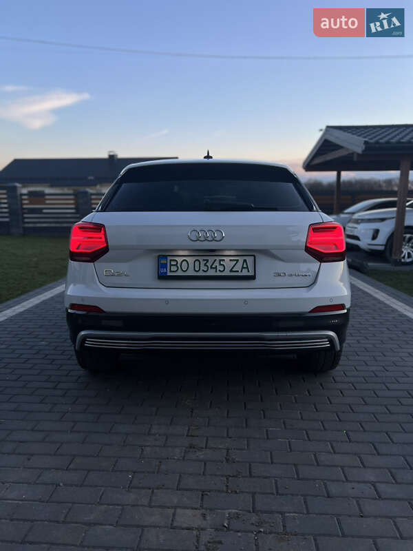 Позашляховик / Кросовер Audi Q2L e-tron 2021 в Тернополі