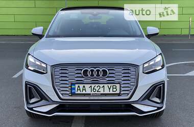 Внедорожник / Кроссовер Audi Q2L e-tron 2022 в Киеве