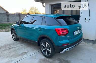 Внедорожник / Кроссовер Audi Q2L e-tron 2021 в Перечине